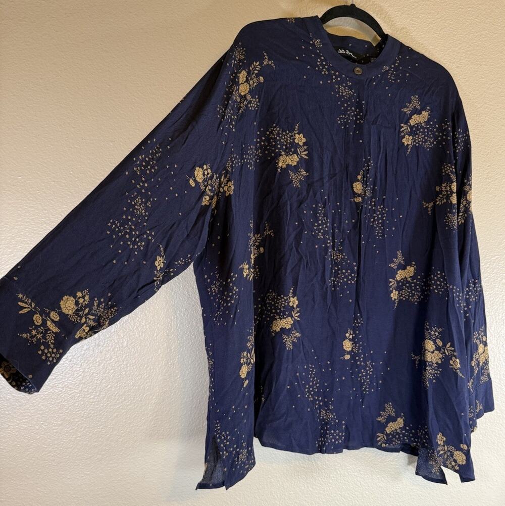 Ulla Popken Plus 24/26 Navy Blue/Gold Floral Button Front Tunic Top Relaxed